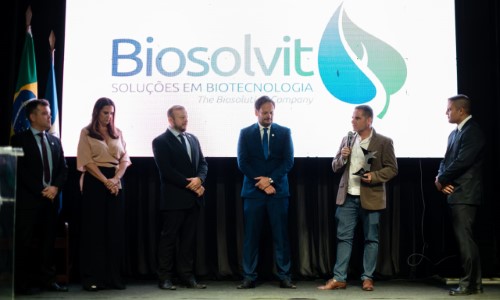 Biosolvit recebe da Aciap-BM Prêmio Melhores do Ano, na categoria Inovação